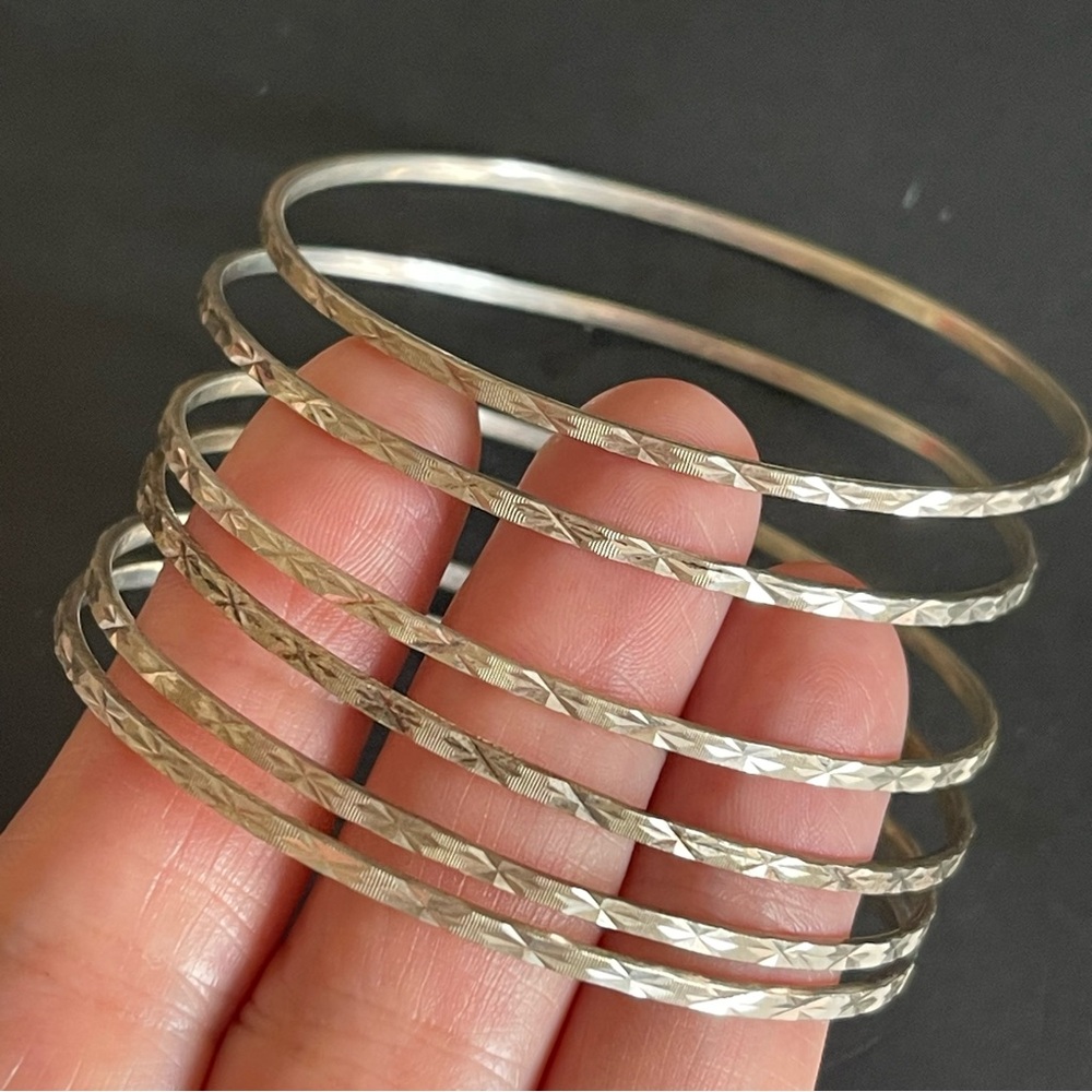 Vintage sterling silver Textured Bangle Bracelet Set.